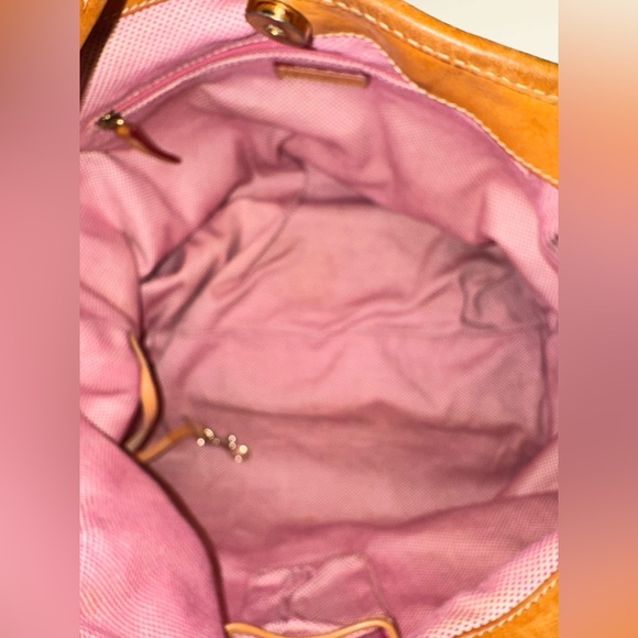 Dooney & Bourke Stylish Monogram Handbag NWOT - Picture 6 of 10